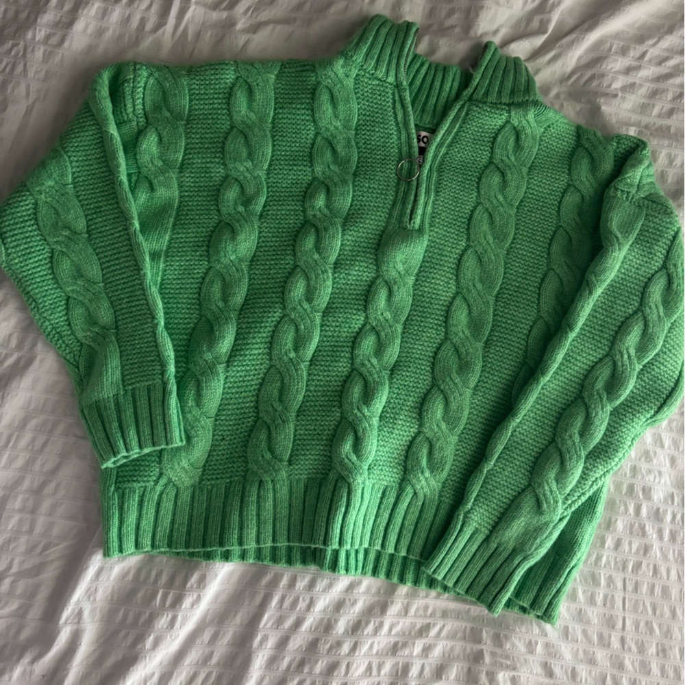 Kohl's Vibrant Green Cable Knit Turtleneck Sweater